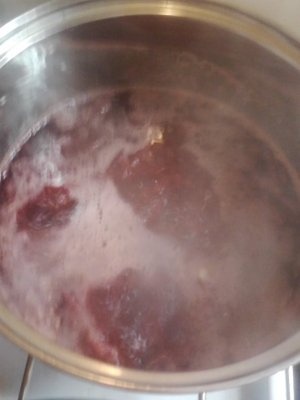 Bors rosu cu afumatura