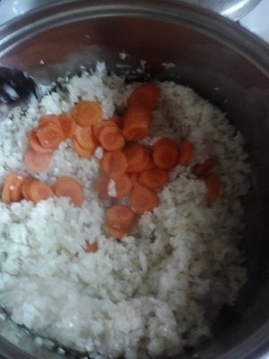 Varza dulce cu sos de rosii si smantana