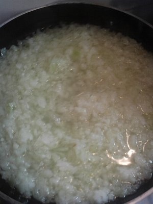 Ardei umpluti si sos