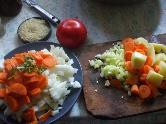 Ciorba de aripa de curcan cu zdrente de spanac