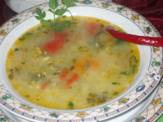 Ciorba de aripa de curcan cu zdrente de spanac