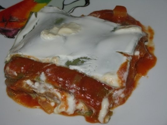 Lasagna cu legume, pasta de rosii si zacusca cu vinete