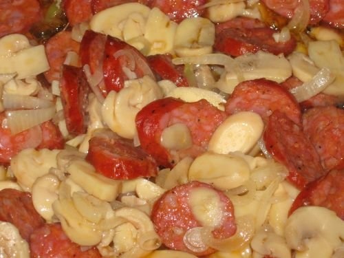 Carnaciori cu penne si ciuperci