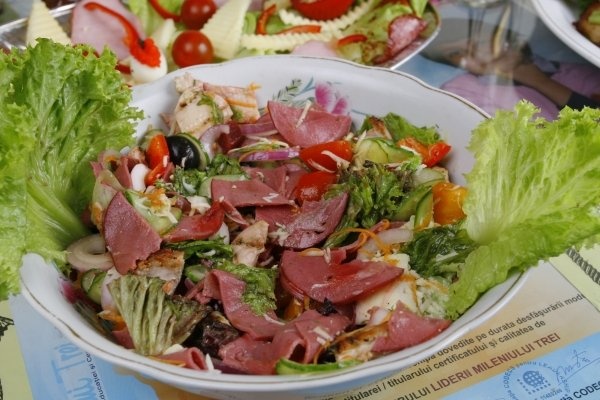 Salata  de toamna Noni