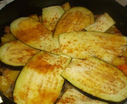 Mancare de  Legume cu costita afumata