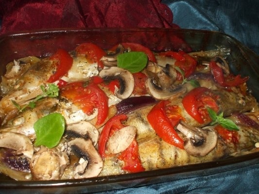 Salau marinat la cuptor