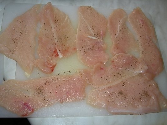 Rulouri de pui cu gorgonzola