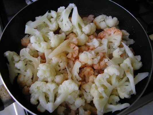 Mancarica de conopida cu pui