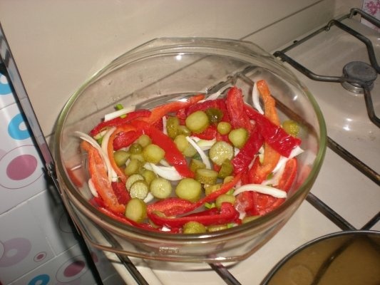 Pulpe de curcan la cuptor cu legume si zatar