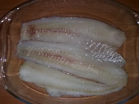 File de cod cu garnitura de gutui si ardei gras rosu