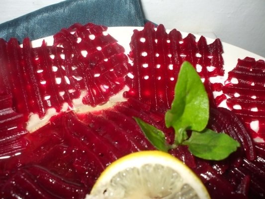 Salata de sfecla rosie