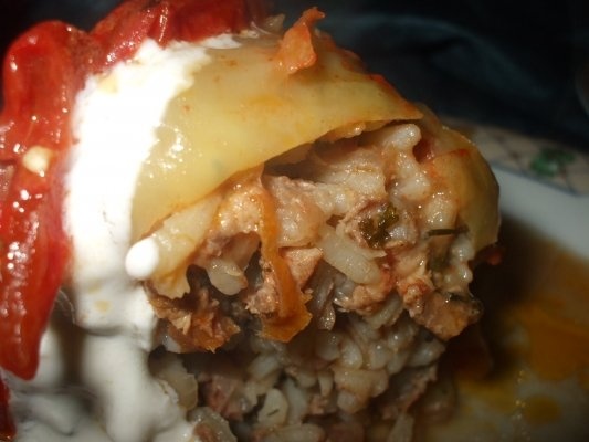 Ardei umpluti cu curcan la microunde