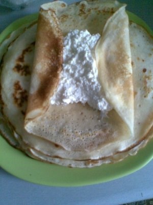 Clatite cu branza la cuptor