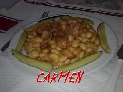 Iahnie de fasole alba, cu ciolan afumat