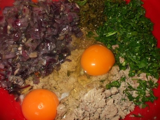 Aperitiv cu ficatei de pui si oua (mini drob)