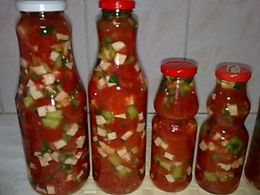 Rosii cu telina si ardei iute pentru ciorbe