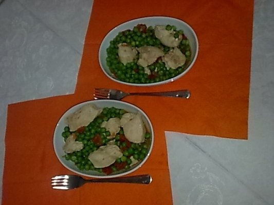 Piept de pui cu mazare