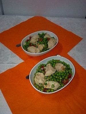 Piept de pui cu mazare