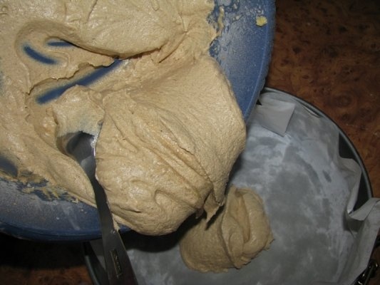 Chec cu Nutella si alune de padure