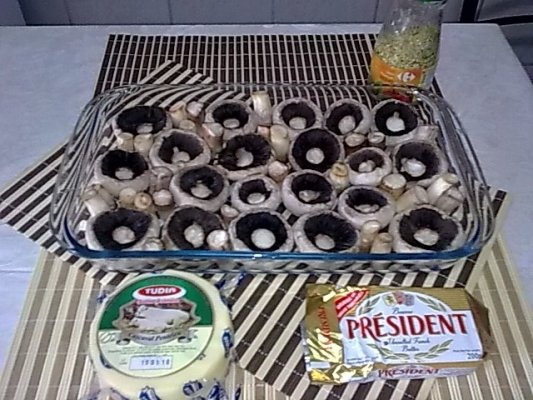 Ciuperci cu unt si cascaval