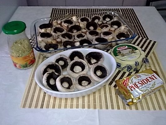 Ciuperci cu unt si cascaval