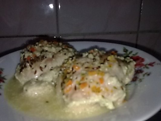 Medalion de curcan cu sos de unt, lamaie si chimen