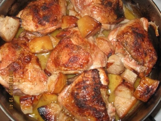 Pulpe de pui cu gutuie