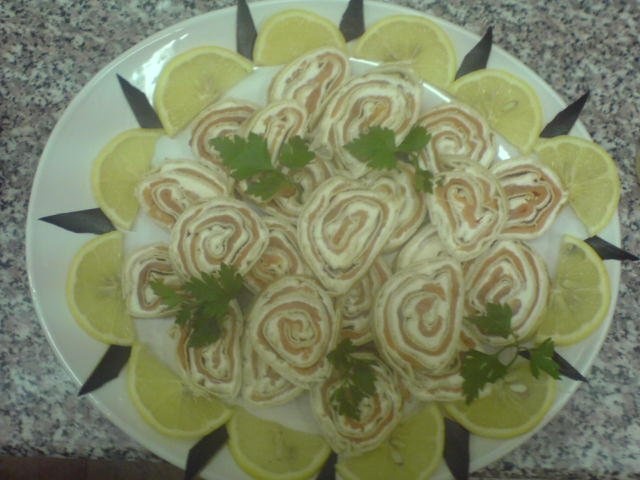 Rulada cu somon afumat