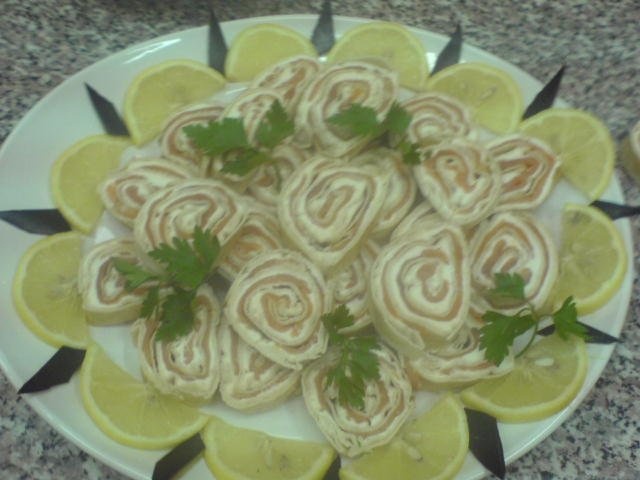 Rulada cu somon afumat