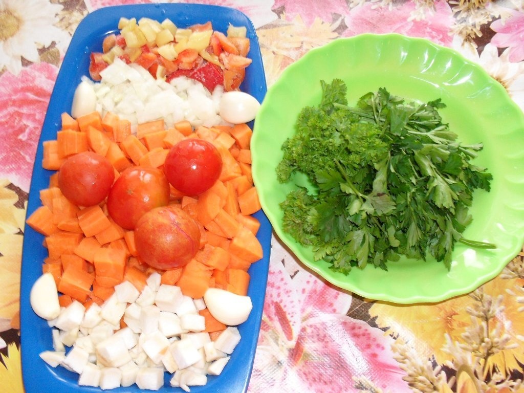 CIORBA DE FASOLE TARCATA CU AFUMATURA