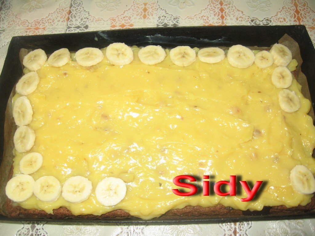 Prajitura cu budinca si fructe Claudia