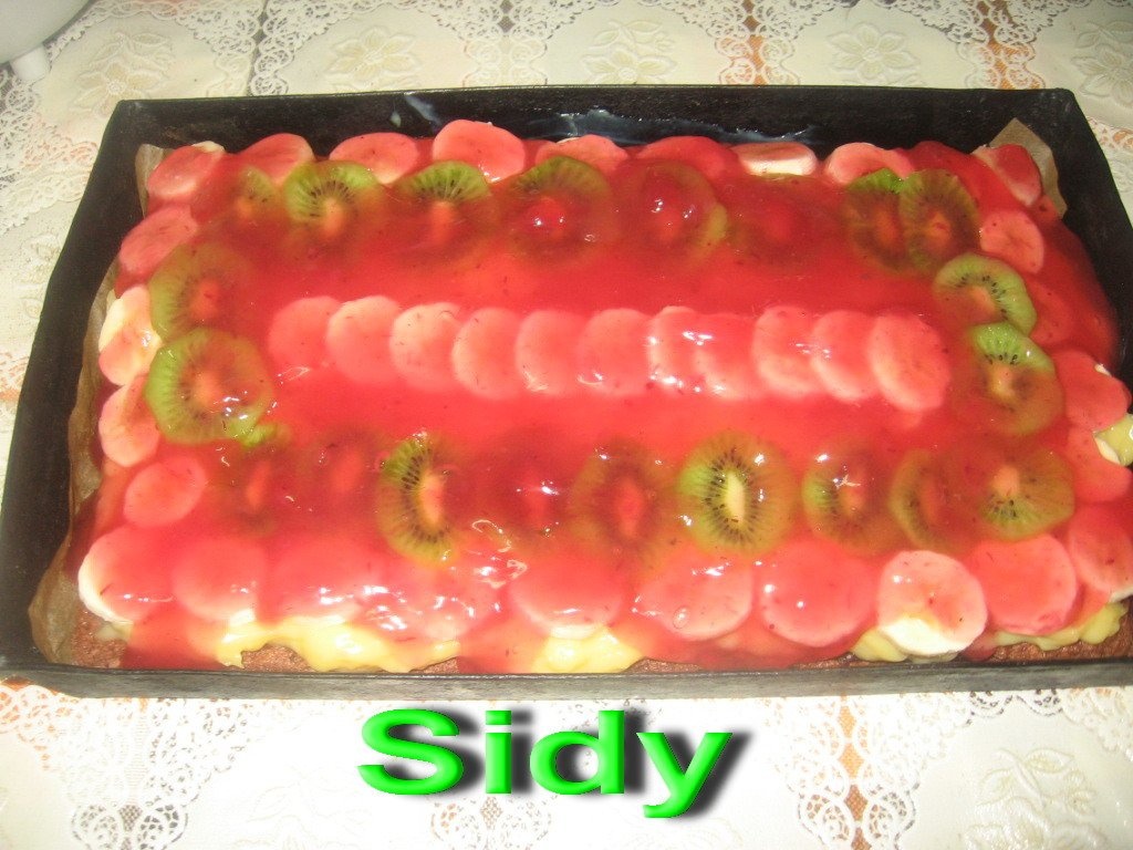 Prajitura cu budinca si fructe Claudia