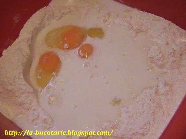 Prajitura cu mere si branza