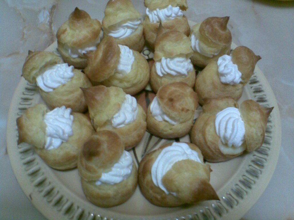 Choux a la creme