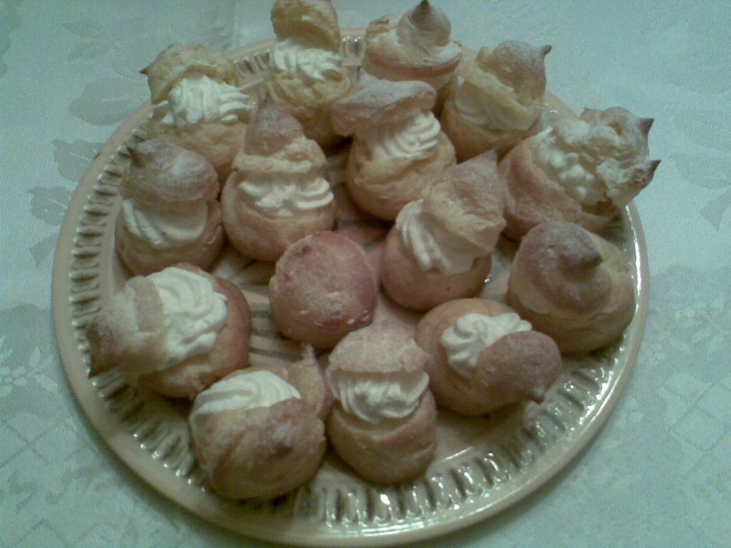 Choux a la creme
