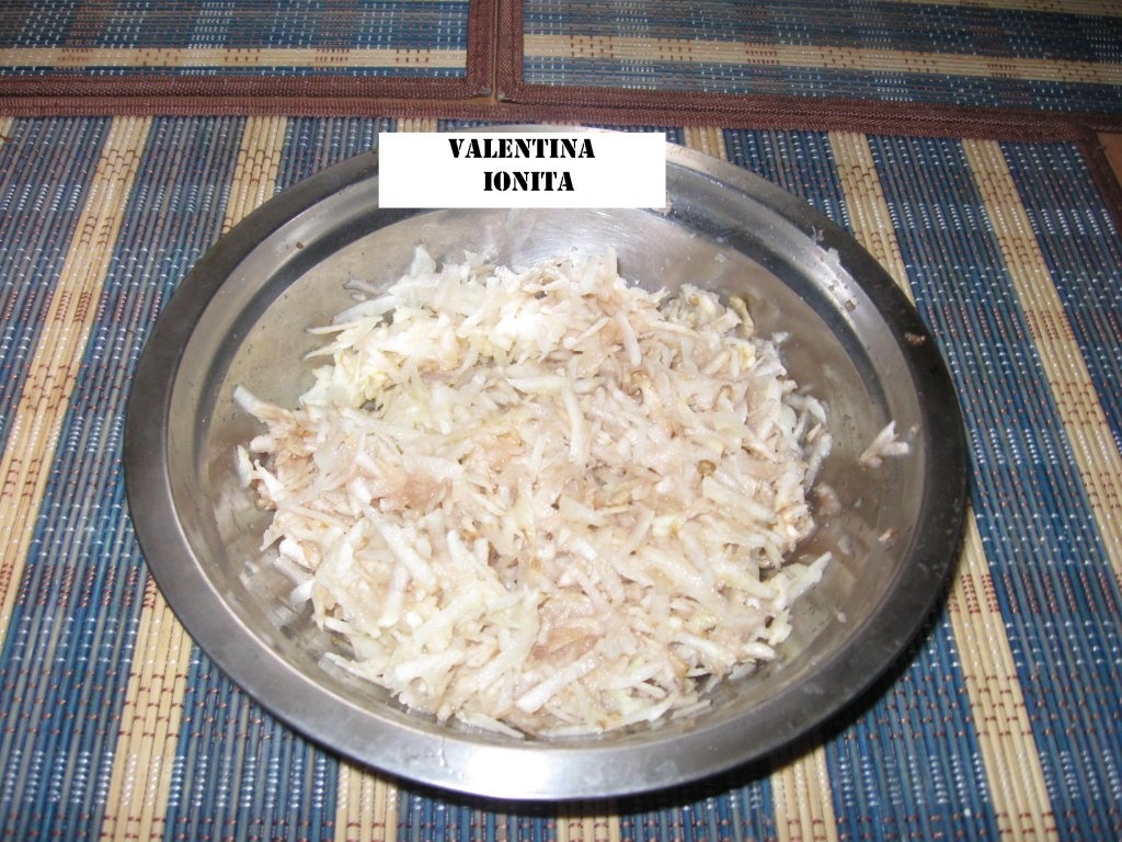 Salata de napi cu nuca
