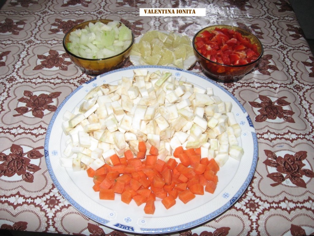 Mancare de telina cu pui