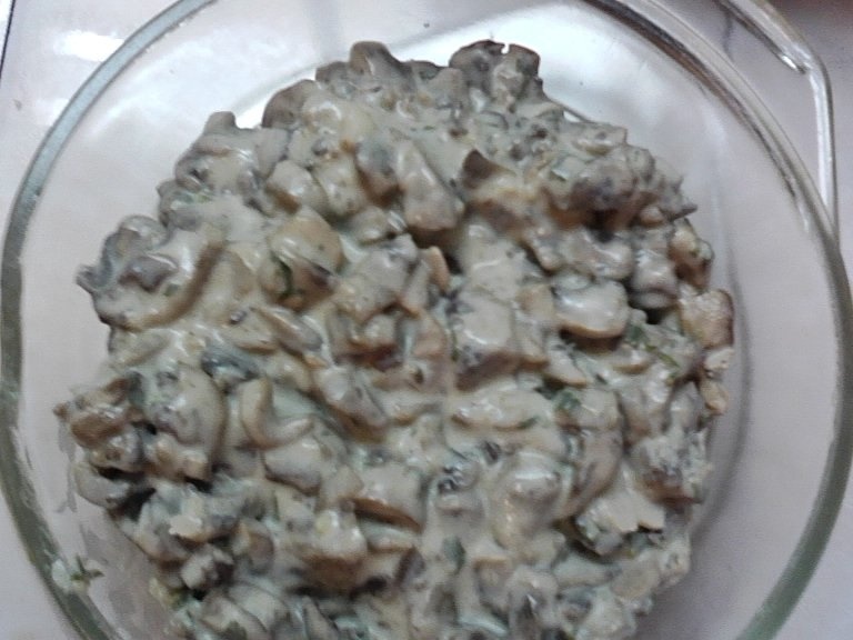 Champinion cu unt si smantana