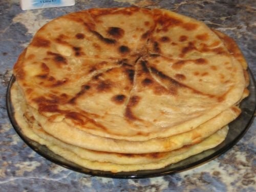 Placinta taranesca cu branza de oaie