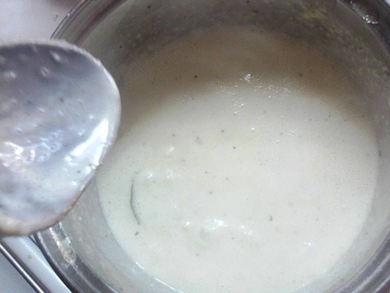 Pastrav cu sos la cuptor