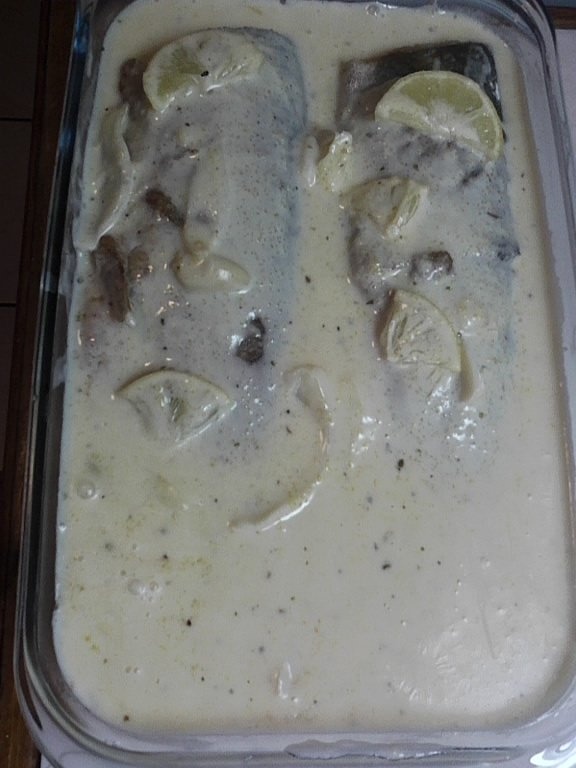 Pastrav cu sos la cuptor