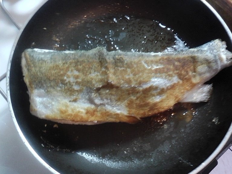 Pastrav cu sos la cuptor