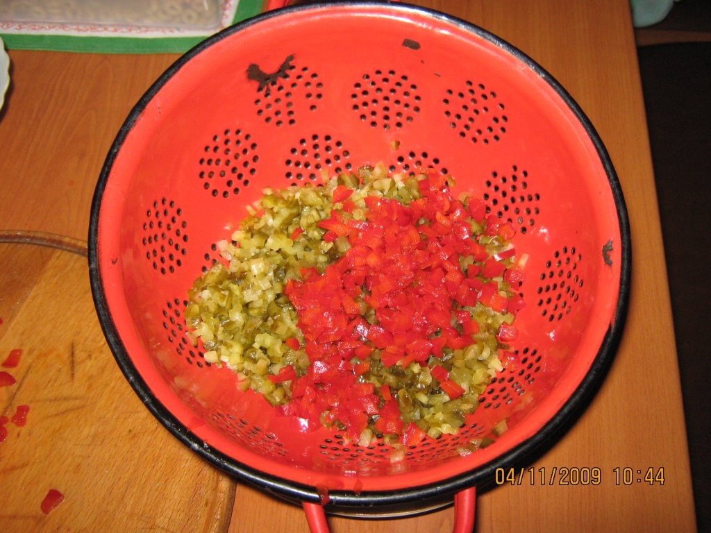 Salata  Beouf cu carne din piept de pui (a la Nico)