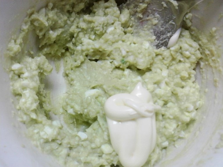 Corabioare cu avocado