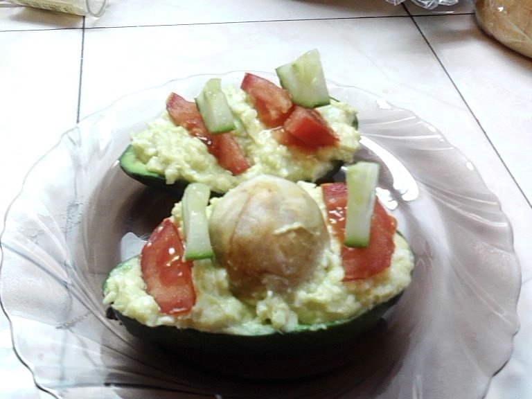 Corabioare cu avocado