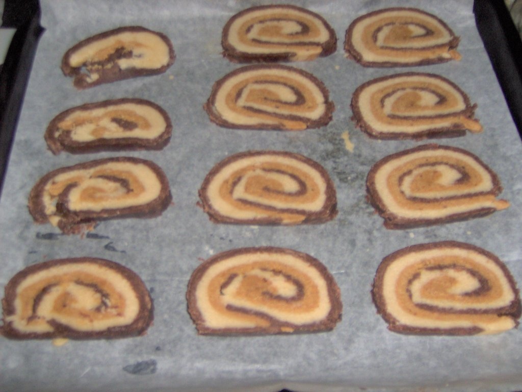 Biscuiti in trei culori