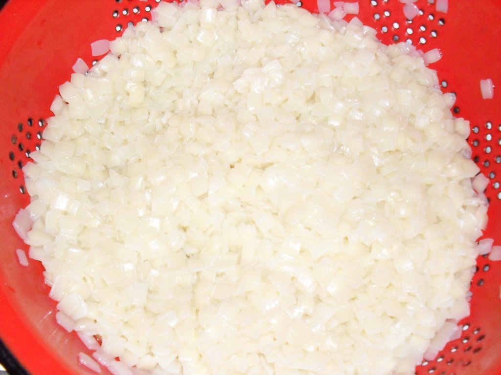 LITERE CU GRIS SI GEM