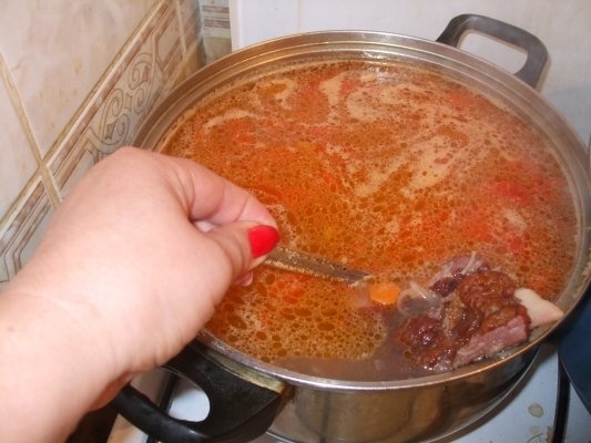 Ciorba cu scarita afumata