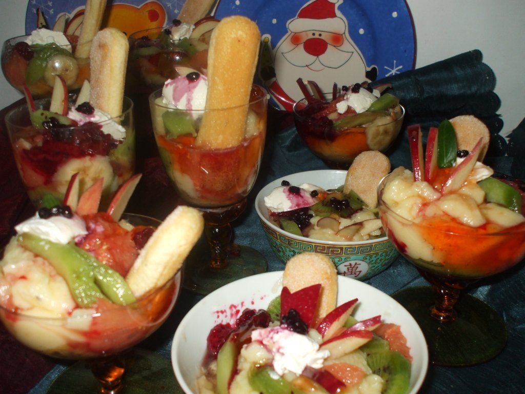 Crema de vanilie cu fructe