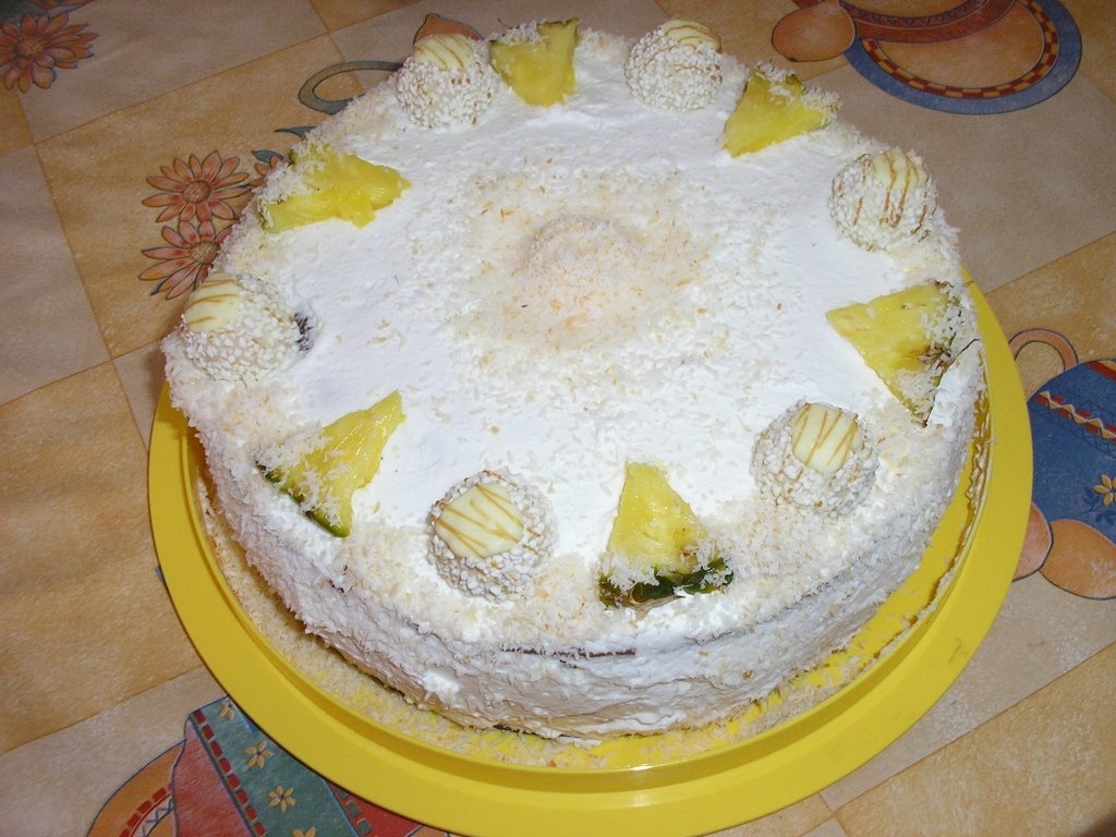 Tort cu ananas